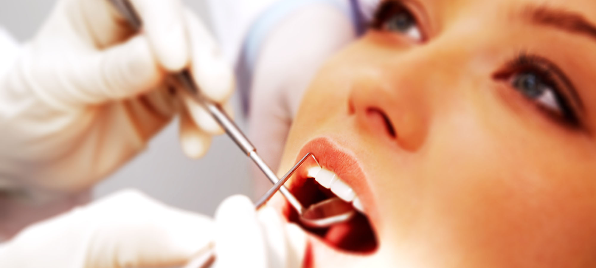 DeToni Consult&oacute;rio Odontol&oacute;gico